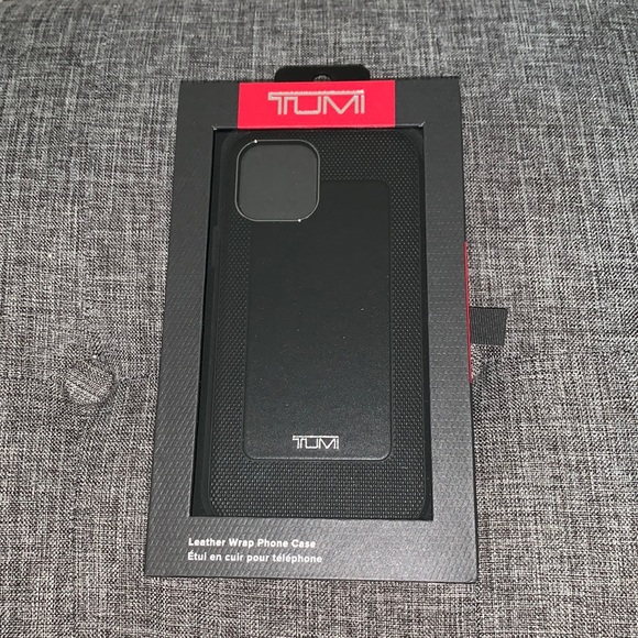 tumi iphone 12 pro max